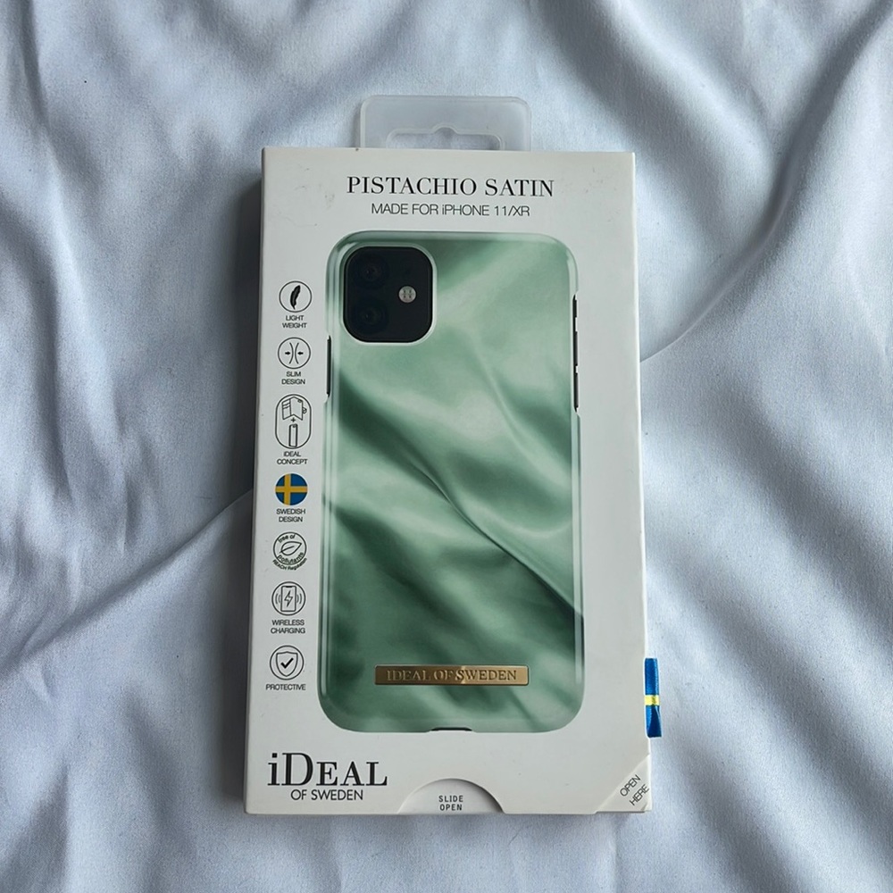 ideal of sweden phone case 11/XR